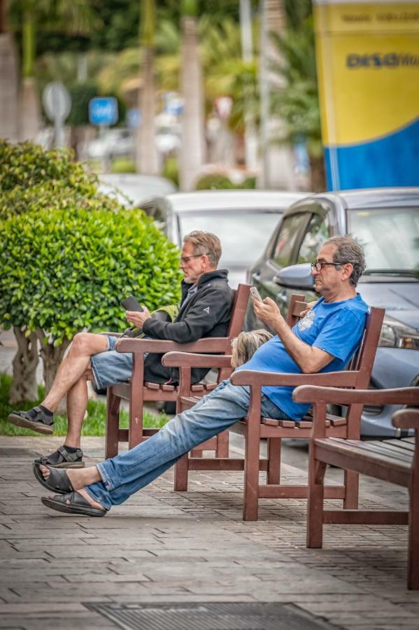 Comodoro Estudio Vista Mar Explotaciones Ravel アロナ エクステリア 写真